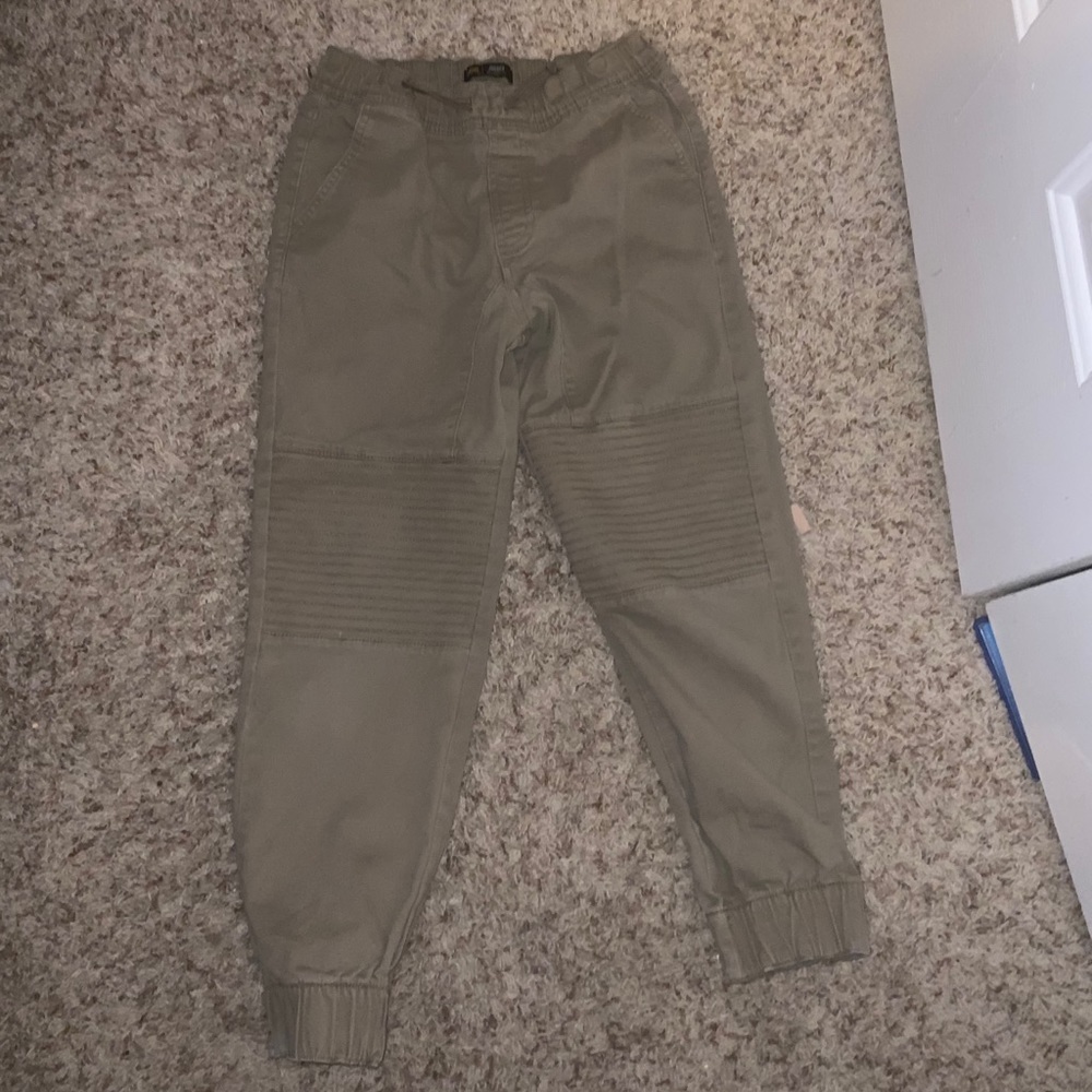 New pants in good condition
